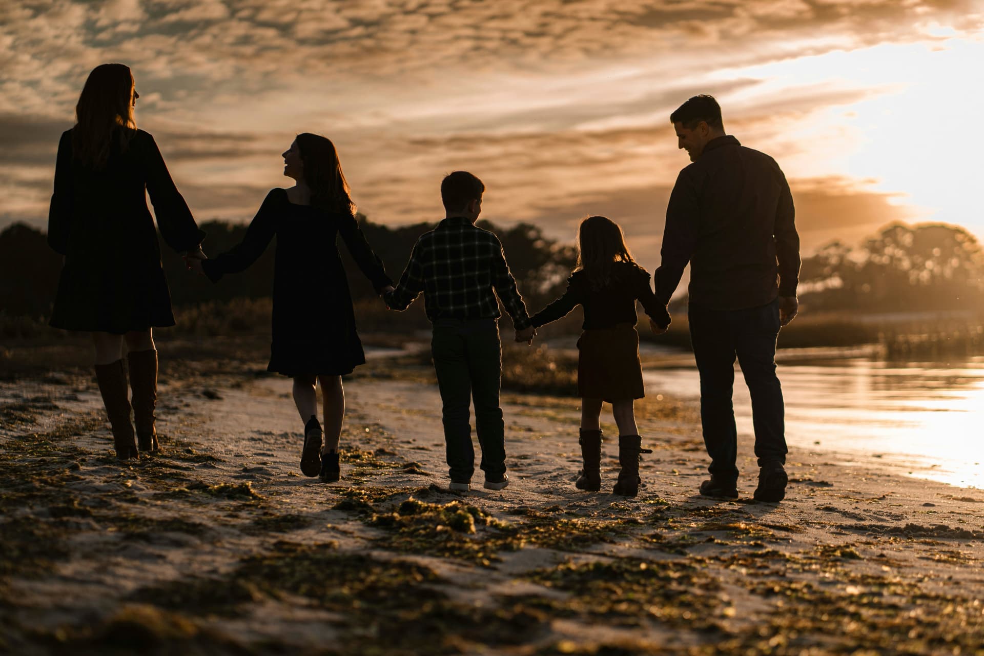 Giving While Living: Why You Might Consider Gifting Gradually Before You Die